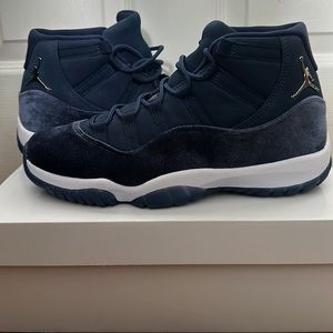 Jordan 11 midnight navy